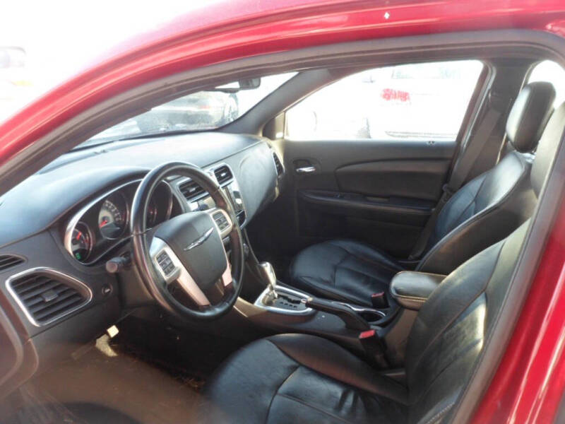 2012 Chrysler 200 Limited