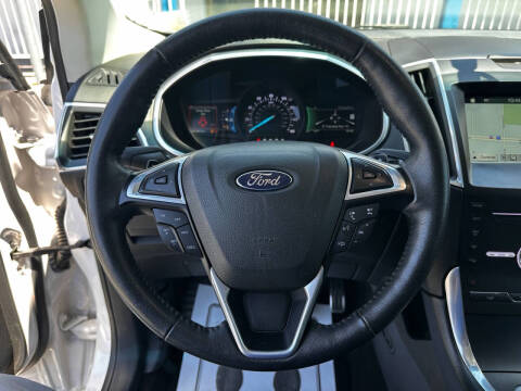 2017 Ford Edge Sport
