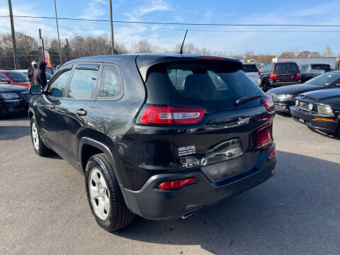2014 Jeep Cherokee Sport