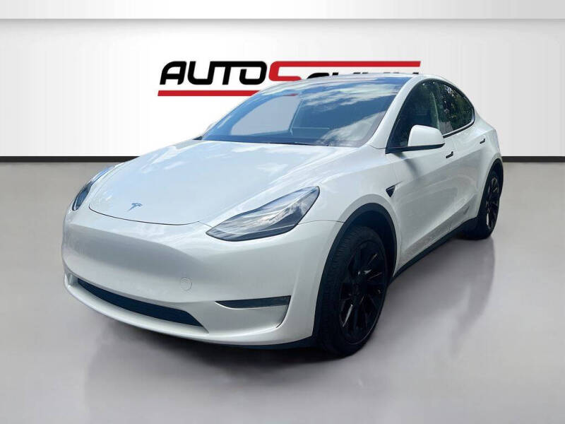 2025 Tesla Model Y Long Range