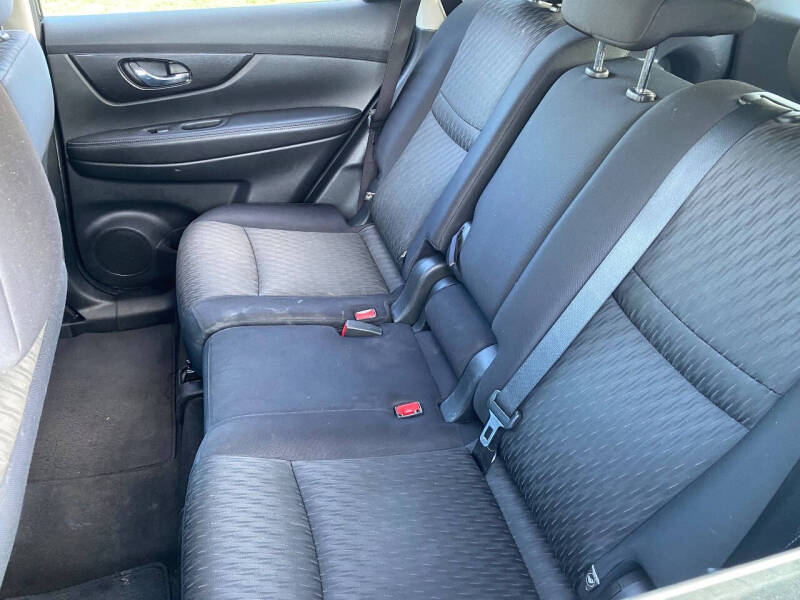 2018 Nissan Rogue S