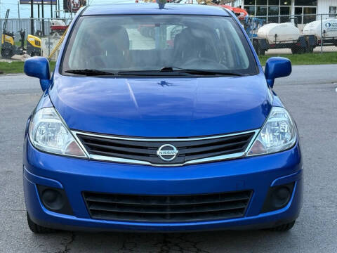 2011 Nissan Versa 1.8 S