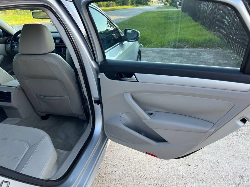 2013 Volkswagen Passat TDI SE