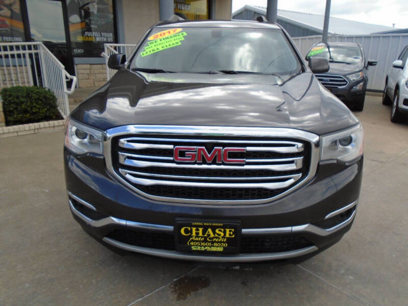 2017 GMC Acadia SLE-2