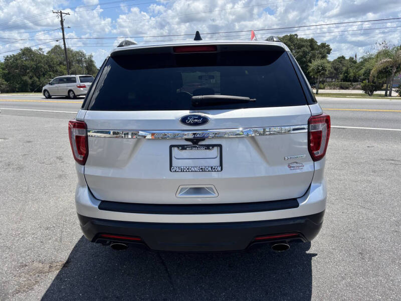 2018 Ford Explorer