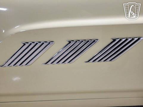 1963 Ford Thunderbird