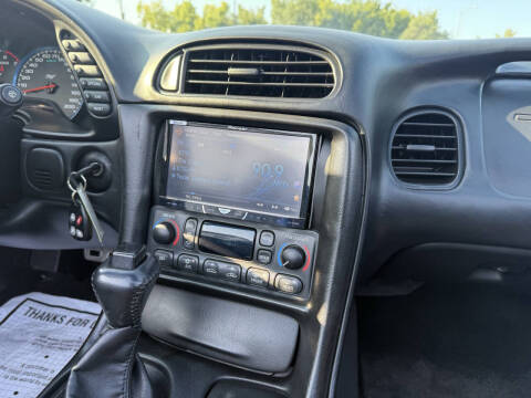 2003 Chevrolet Corvette