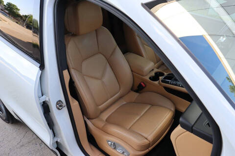 2018 Porsche Macan