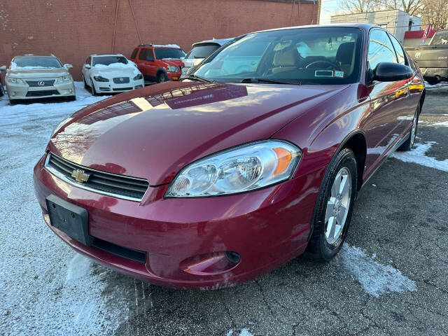 2006 Chevrolet Monte Carlo for sale at Kelly Auto Group in Cleveland, OH