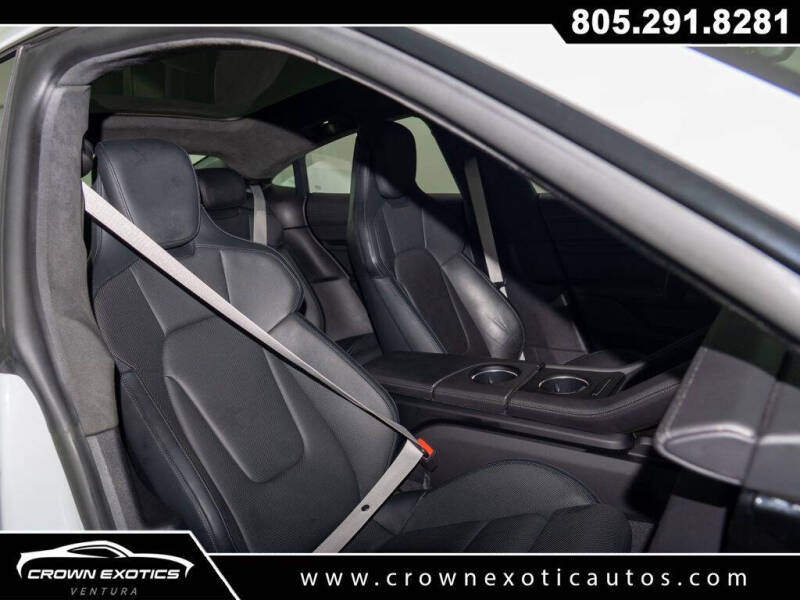 2024 Porsche Taycan GTS