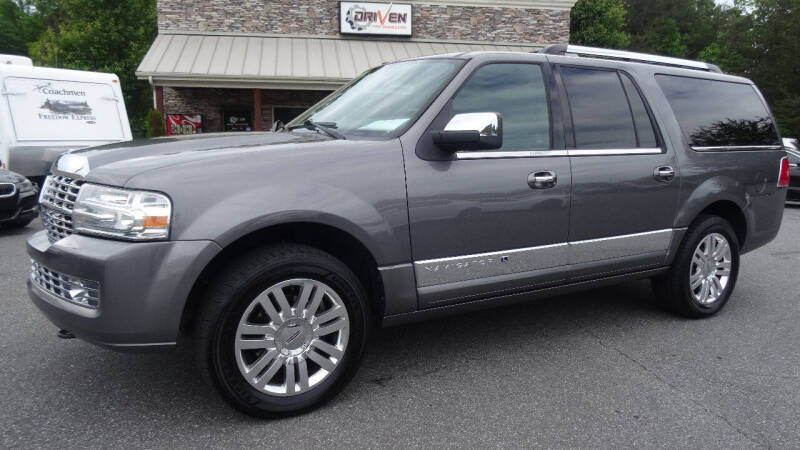 2011 Lincoln Navigator L for sale at Driven Pre-Owned in Lenoir NC