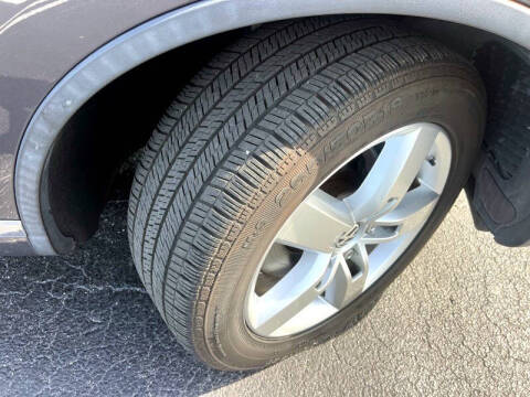 2011 Volkswagen Touareg Hybrid