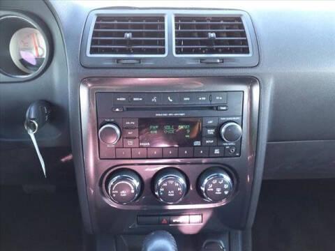 2014 Dodge Challenger SXT