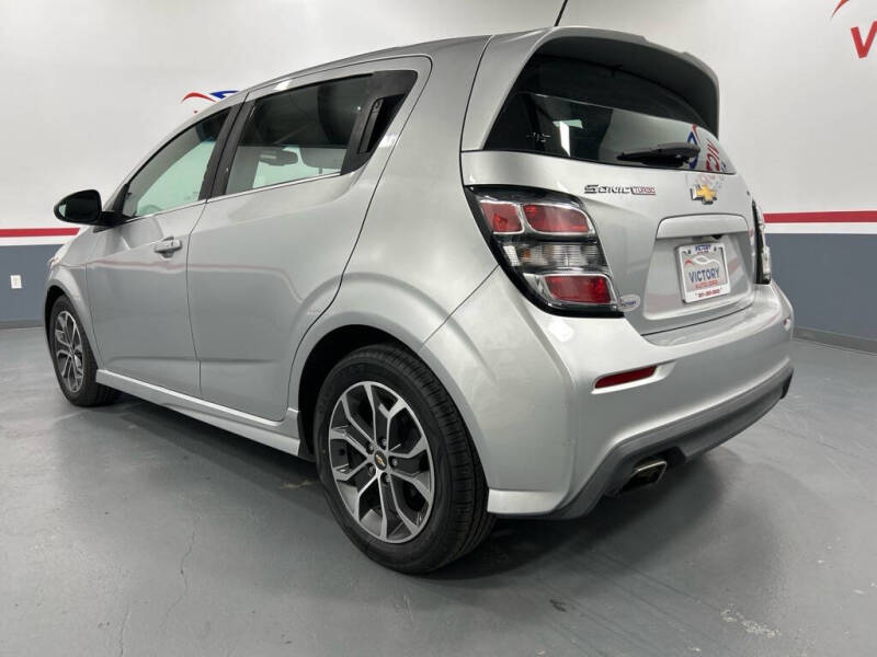 2017 Chevrolet Sonic LT Auto