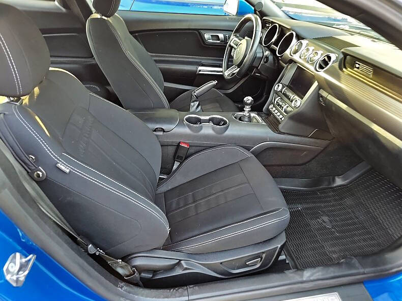 2020 Ford Mustang