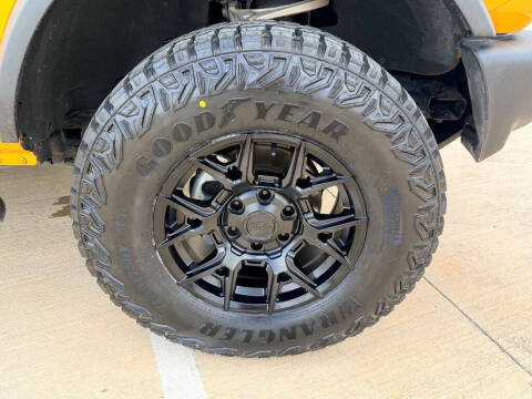 2022 Ford Bronco Black Diamond