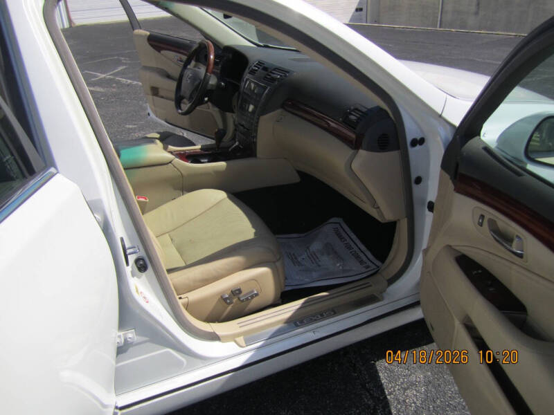 2007 Lexus LS 460