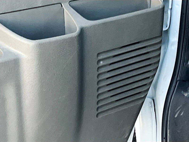2025 Chevrolet Express 2500