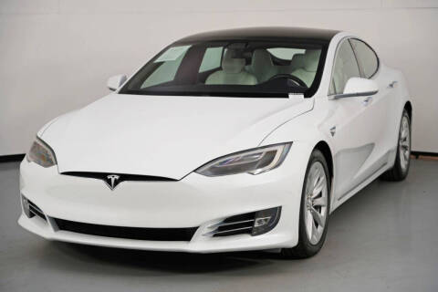 2017 Tesla Model S 90D