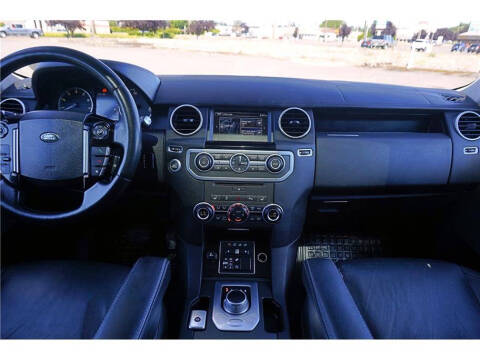 2016 Land Rover LR4 HSE LUX