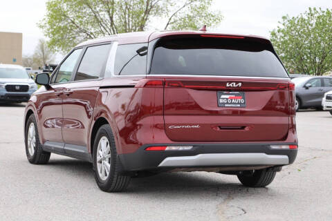 2022 Kia Carnival LX