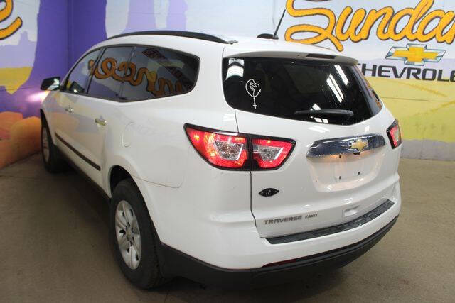 2017 Chevrolet Traverse LS