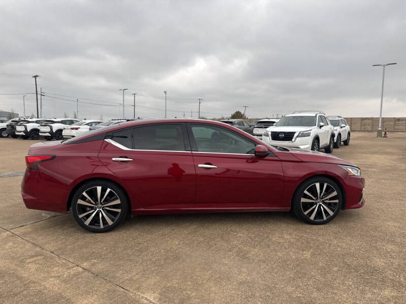 2019 Nissan Altima 2.5 Platinum