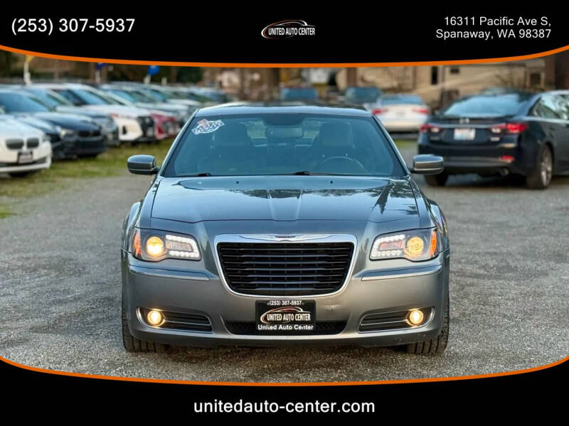2012 Chrysler 300 S V6