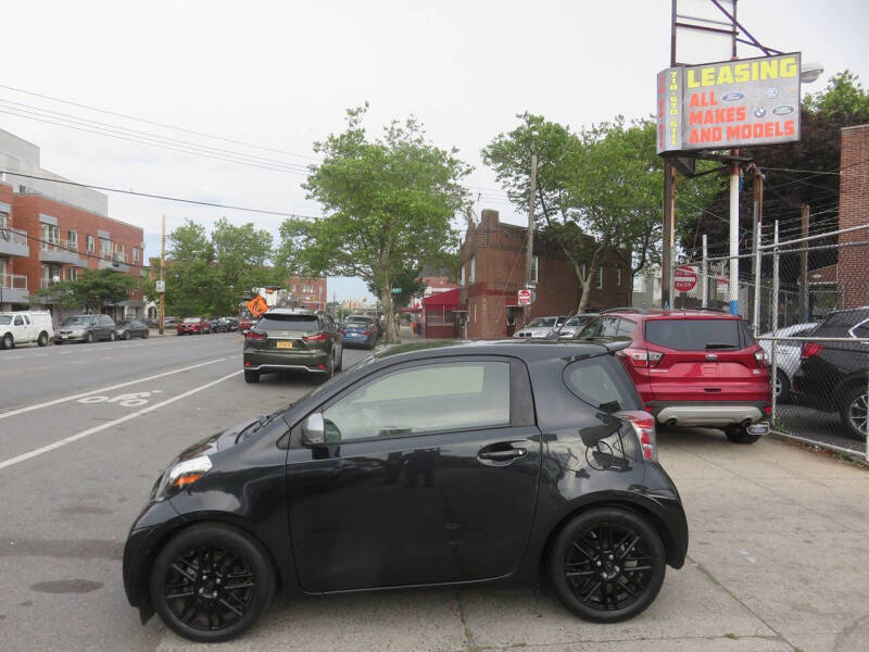 2014 Scion iQ