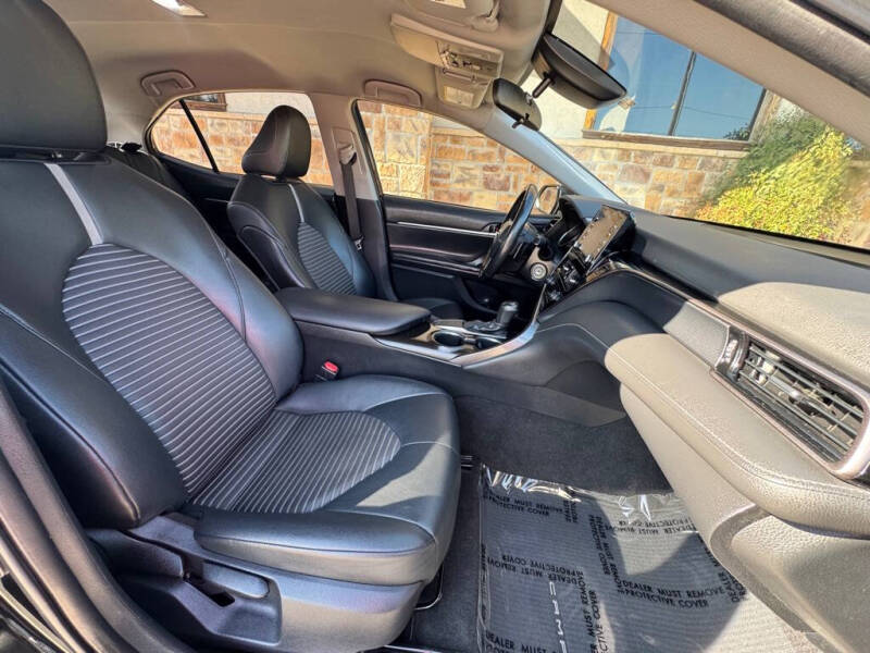 2021 Toyota Camry SE