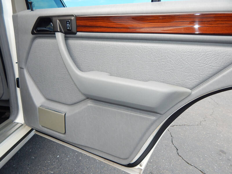 1995 Mercedes-Benz E-Class E 300D