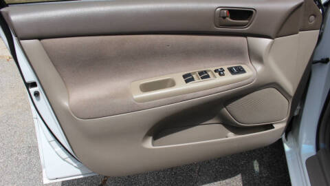 2002 Toyota Camry LE