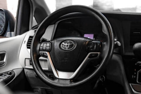 2017 Toyota Sienna