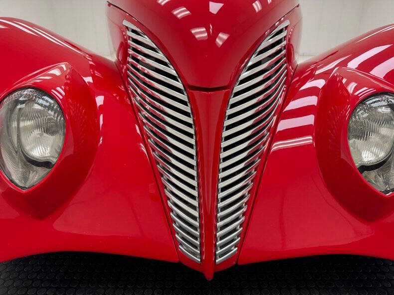 1939 Ford Deluxe