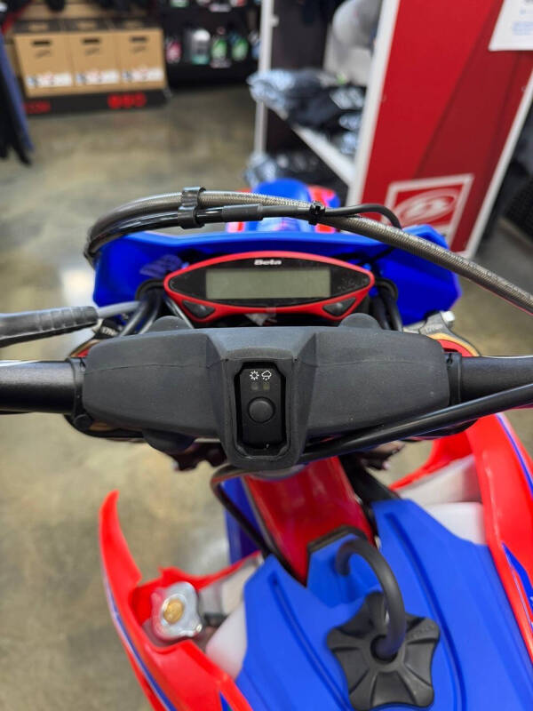 2025 Beta 200 RR Race Edition