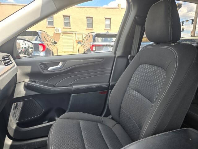 2025 Ford Escape Active