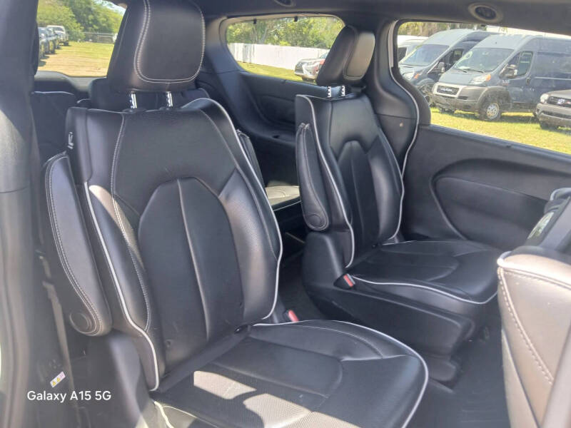 2019 Chrysler Pacifica Hybrid