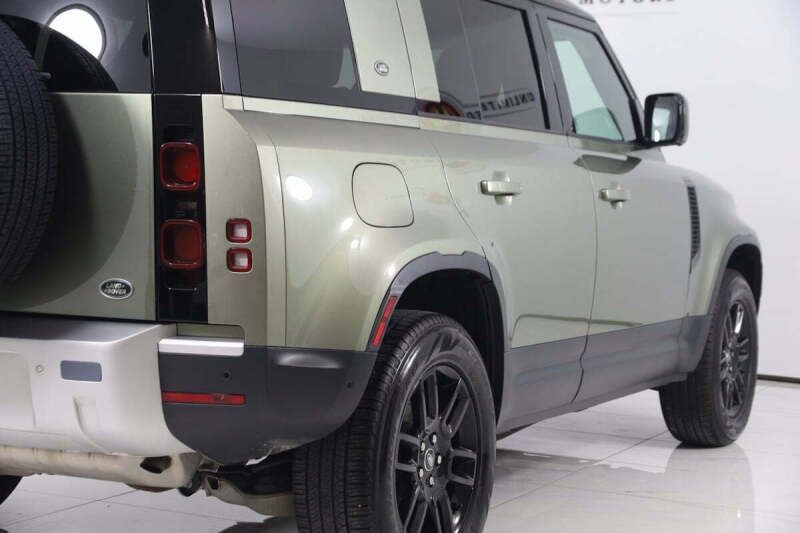 2023 Land Rover Defender