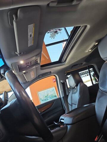 2019 Cadillac Escalade Luxury