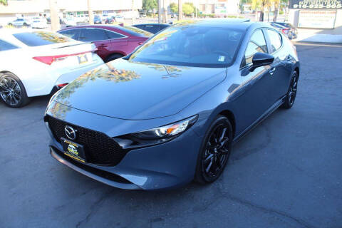 2022 Mazda Mazda3 Hatchback Carbon Edition