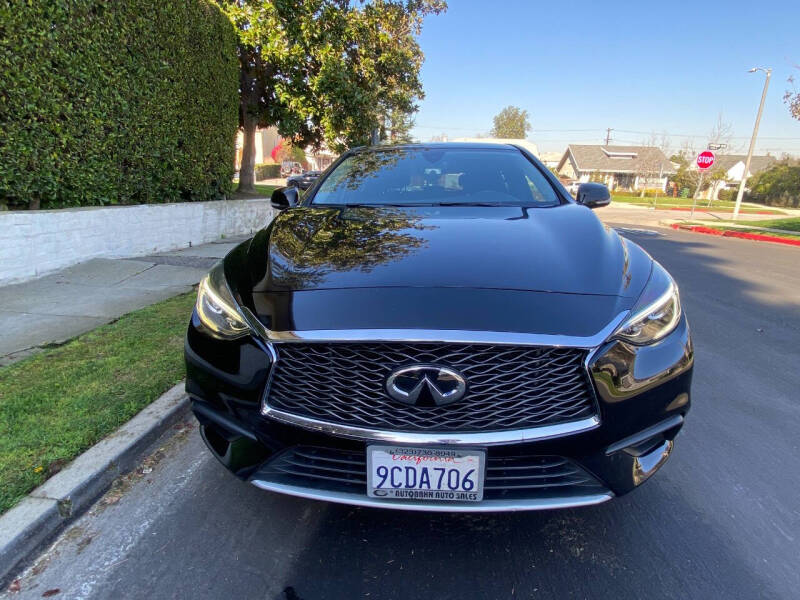 2018 Infiniti QX30 Pure