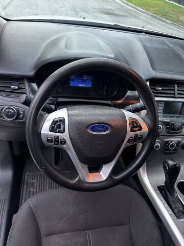 2013 Ford Edge SE