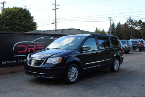 2011 Chrysler Town and Country for sale at Dream Auto Group in Shelby Township MI