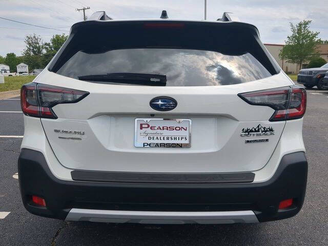 2025 Subaru Outback Touring