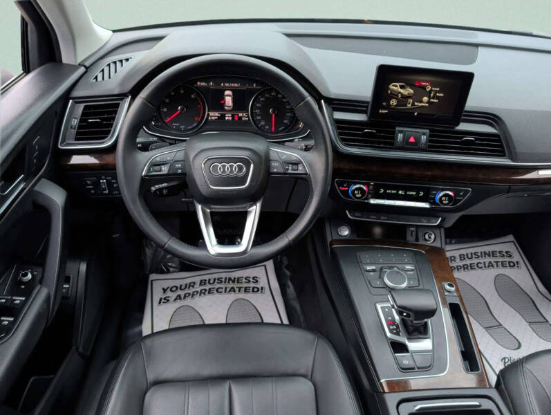 2019 Audi Q5 quattro Premium 45 TFSI