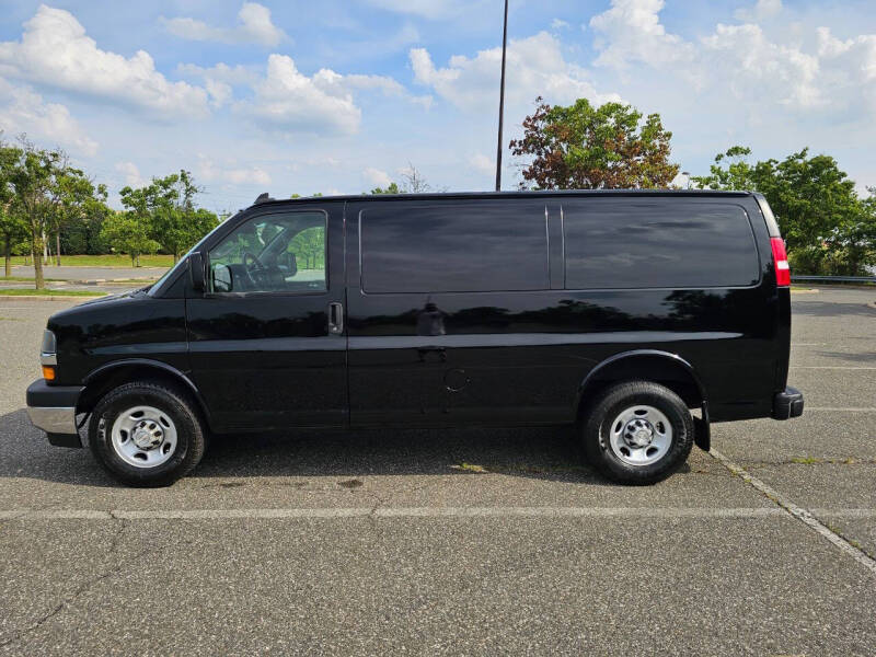 2018 Chevrolet Express 2500