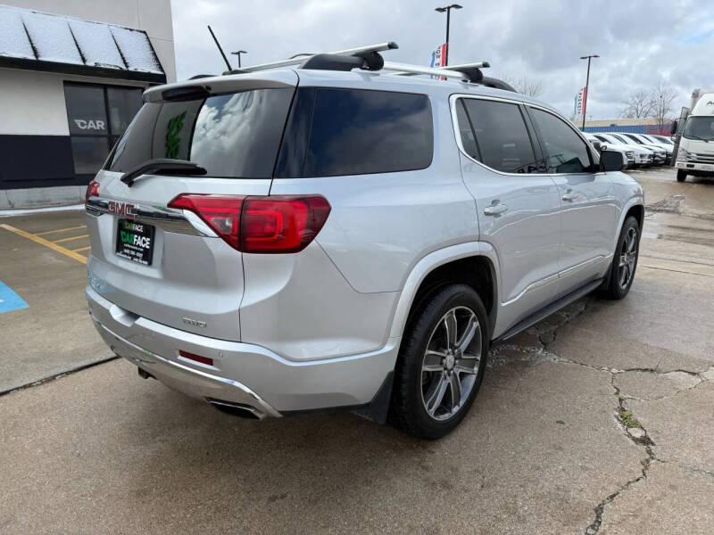 2017 GMC Acadia Denali