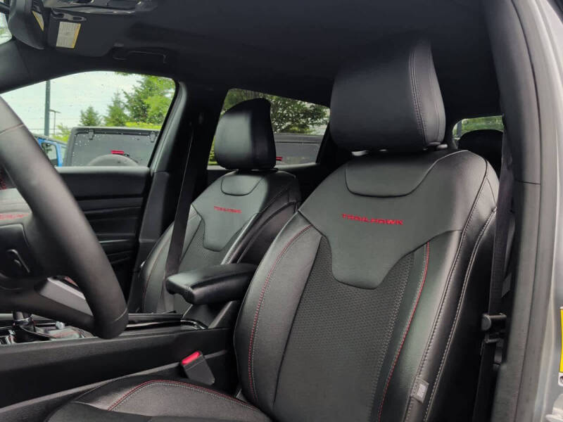 2023 Jeep Compass Trailhawk
