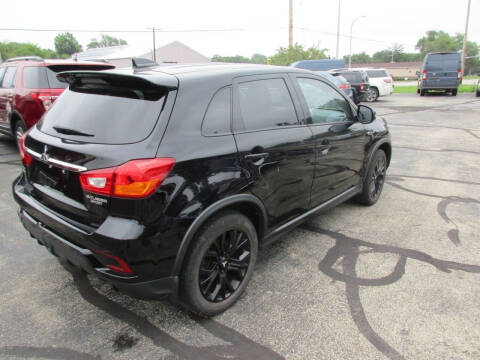 2018 Mitsubishi Outlander Sport LE