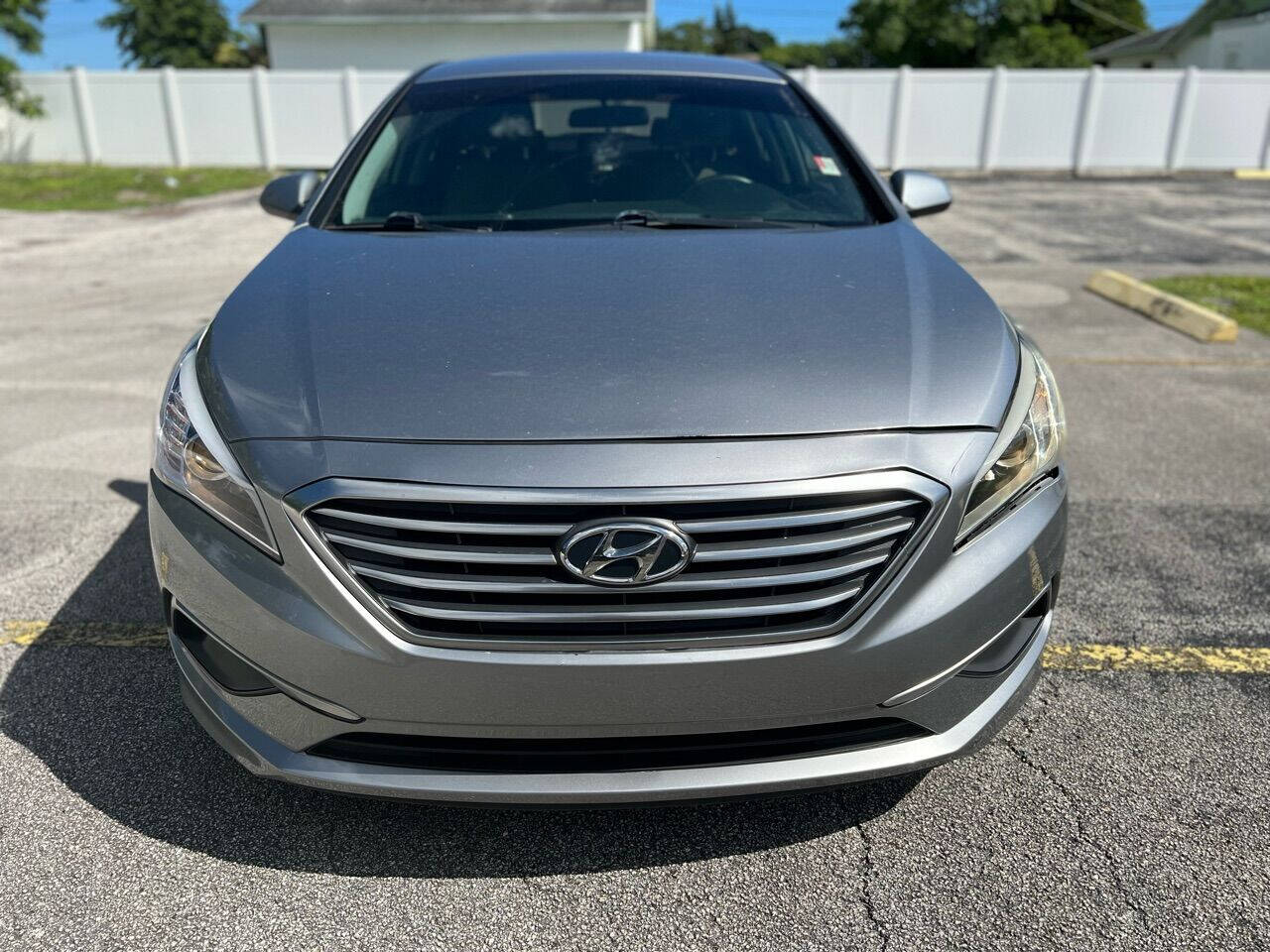 2017 Hyundai Sonata  - $12,800